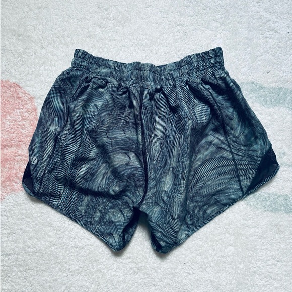 Lululemon Lined Shorts - Picture 3 of 3